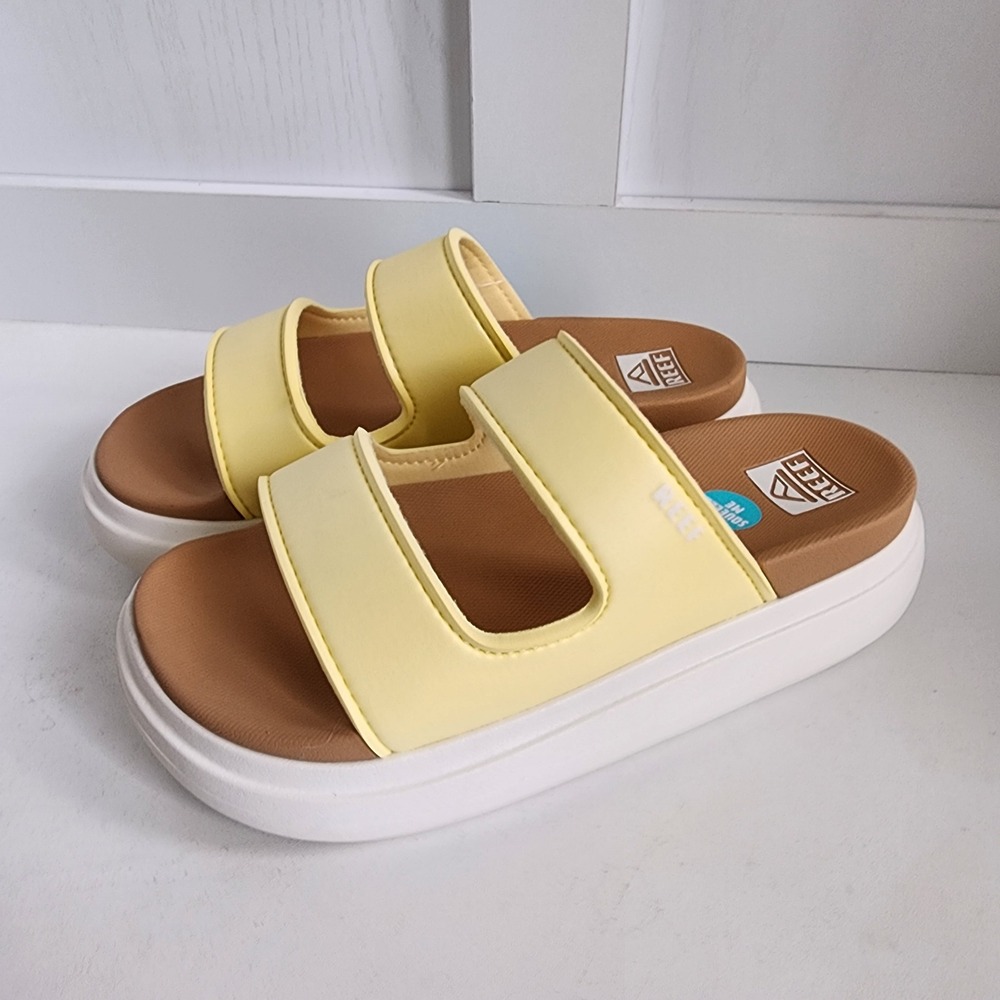Reef Cushion Bondi 2 Bar Women 8 Pale Banana Yellow Platform Slide Sandals